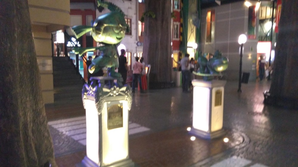 Inside view Beautiful lanes at kidzania (relishingrascal.wordpress.com)